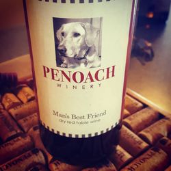 Penoach Vineyard and Winery - My favorite red wine here