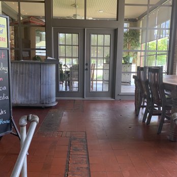 The Bread House & Granary - Entrance hostesses area - Bakeries Near Me - Albany, Georgia The Bread House & Granary - Entrance hostesses area - Bakeries Near Me - Albany, Georgia