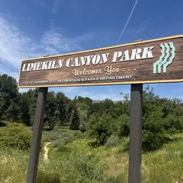 Entrance sign Entrance sign
