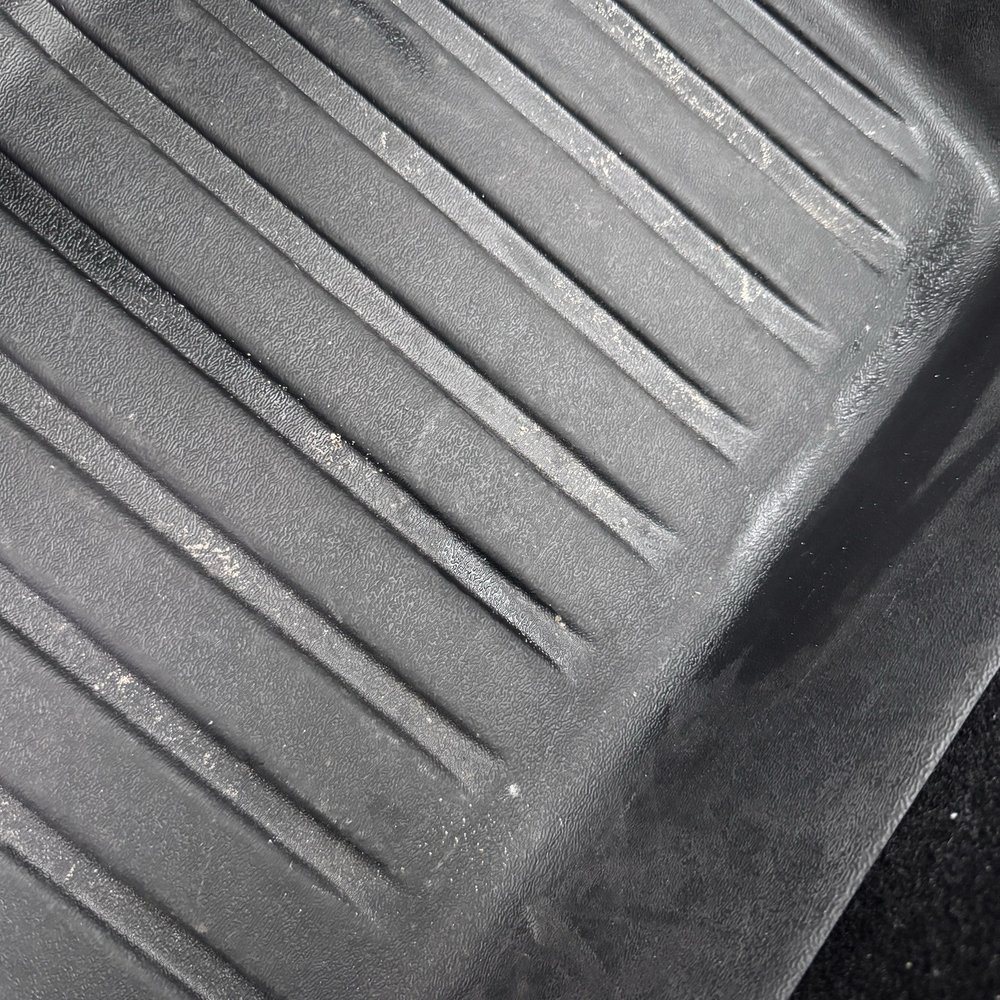 Not vacuumed Not vacuumed