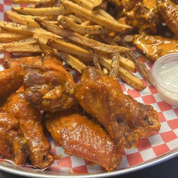 BadaBing Wings Zone - Chicken Wings Near Me - Chicago, Illinois