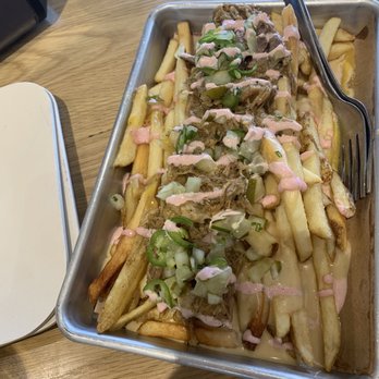 Pinthouse Brewing - Pulled Pork Fries - Brewpubs Near Me - Austin, Texas
