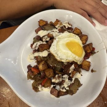 Ruby Slipper Decatur - Corned Beef Hash Royale - Breakfast & Brunch Near Me - New Orleans, Louisiana