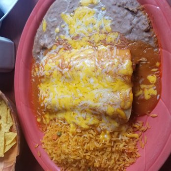 Los Dos Compadres Cantina - Chicken enchiladas - Mexican Near Me - Washougal, Washington Los Dos Compadres Cantina - Chicken enchiladas - Mexican Near Me - Washougal, Washington