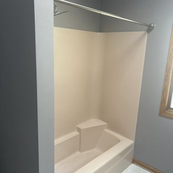 Pch Construction Company - Old bathroom - General Contractors Near Me - Chicago, Illinois