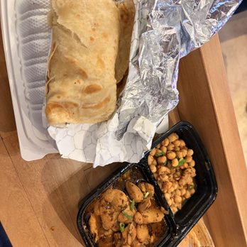 Caribbean Gourmet - Chicken curry + Rotti - Caribbean Near Me - San Gabriel, California Caribbean Gourmet - Chicken curry + Rotti - Caribbean Near Me - San Gabriel, California