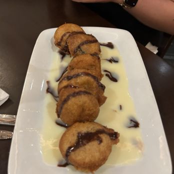 Harry's Seafood Bar & Grille - oreo beignets - Seafood Near Me - St Augustine, Florida Harry's Seafood Bar & Grille - oreo beignets - Seafood Near Me - St Augustine, Florida