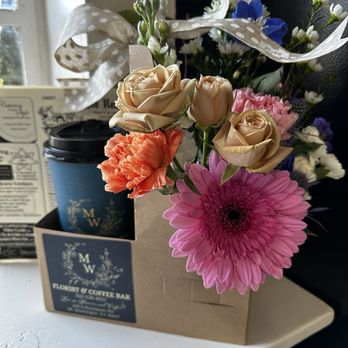 Mt.Washington Florist & Coffee Bar - Coffee & Tea Near Me - Mount Washington, Kentucky Mt.Washington Florist & Coffee Bar - Coffee & Tea Near Me - Mount Washington, Kentucky
