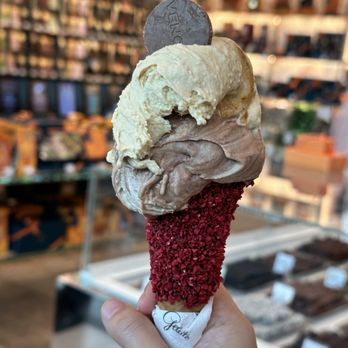 Venchi - Gelato Near Me - Santa Clara, California