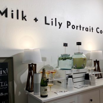 Milk + Lily Portrait Co. - Classic Styling. - Session Photography Near Me - Walnut Creek, California Milk + Lily Portrait Co. - Classic Styling. - Session Photography Near Me - Walnut Creek, California