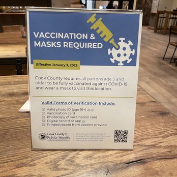 California Pizza Kitchen - Covid requirement - Pizza Near Me - Schaumburg, Illinois