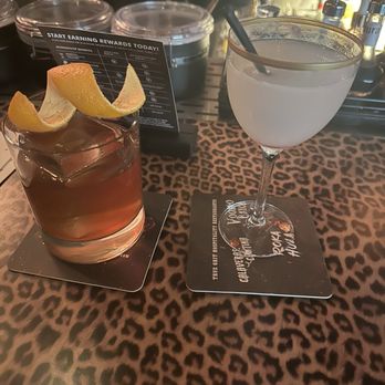 Roka Hula - Old fashion and yuzu lychee martini - Tiki Bars Near Me - Delray Beach, Florida Roka Hula - Old fashion and yuzu lychee martini - Tiki Bars Near Me - Delray Beach, Florida