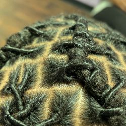 Studio Veeluxe - Shampoo loc Retwist and style