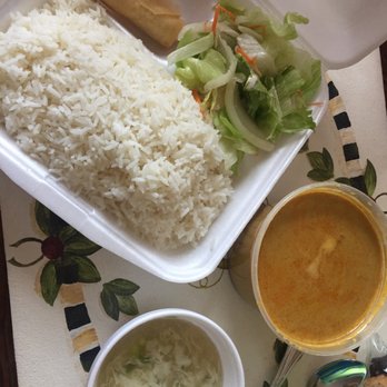Kluay Kluay Thai Restaurant - Lunch special with yellow curry! Large portions for only $8! - Thai Near Me - Bryan, Texas Kluay Kluay Thai Restaurant - Lunch special with yellow curry! Large portions for only $8! - Thai Near Me - Bryan, Texas