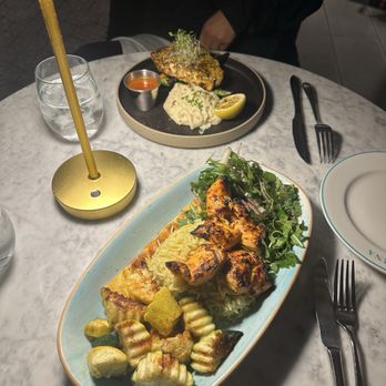 Darna Mediterranean Eatery - Mediterranean Near Me - Plano, Texas