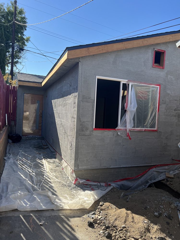 Slide of Mack General Contractors