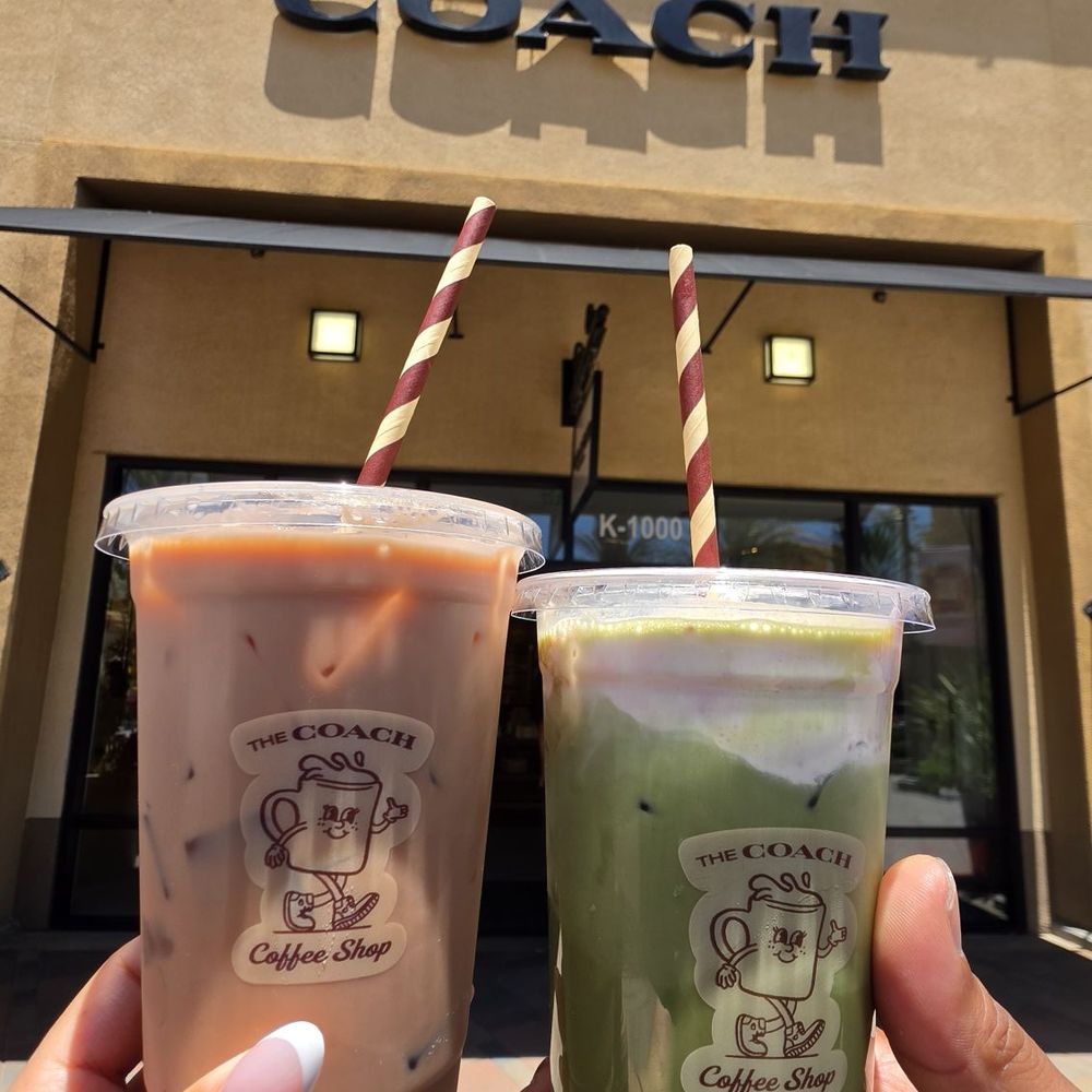 Chai latte 2/5 & raspberry matcha 2.5/5 Chai latte 2/5 & raspberry matcha 2.5/5