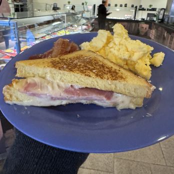 Bricks Family Restaurant - Ham and cheese sandwich  @dangit.all - Buffets Near Me - Carlsbad, California