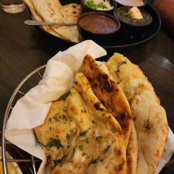 Noon Mirch - Veg sampler and nan - Indian Near Me - Webster, Texas Noon Mirch - Veg sampler and nan - Indian Near Me - Webster, Texas