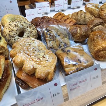 Sweetwaters Coffee & Tea - Bakeries Near Me - Naperville, Illinois