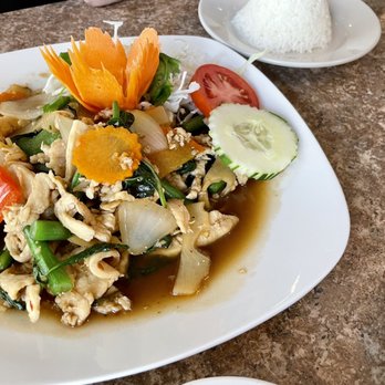 Siam Elephants Restaurant - Thai Basil Chicken - Thai Near Me - Elmira, New York Siam Elephants Restaurant - Thai Basil Chicken - Thai Near Me - Elmira, New York