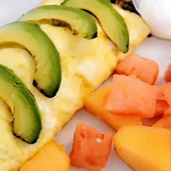 Earth Vibes - Veggie Omelet & Fruit - American Near Me - Slymar, California