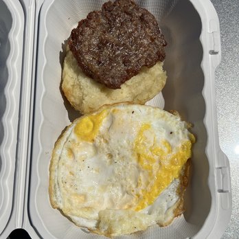 Biscuit Batch - Sausage Egg Biscuit Sammie - Food Trucks Near Me - Spotsylvania, Virginia