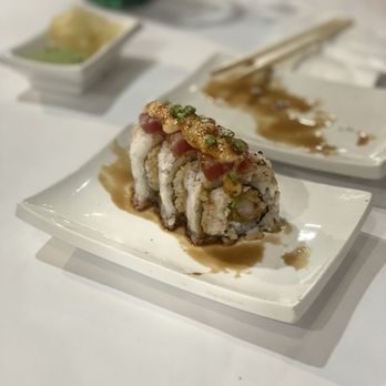 Azukar Sushi - 14. Spicy Tuna Roll - Sushi Bars Near Me - Sacramento, California Azukar Sushi - 14. Spicy Tuna Roll - Sushi Bars Near Me - Sacramento, California