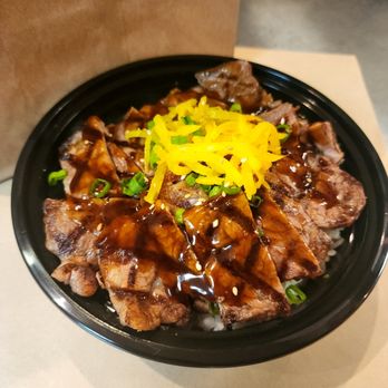 Wacky Grill - Sirloin steak bowl - Asian Fusion Near Me - Los Angeles, California Wacky Grill - Sirloin steak bowl - Asian Fusion Near Me - Los Angeles, California
