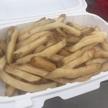 ICONA Beach Bar Diamond Beach - Fries - Music Venues Near Me - Wildwood, New Jersey
