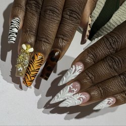 Vanity Nails
