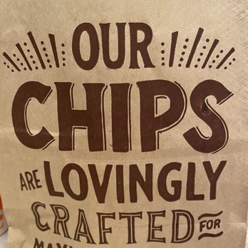 Chipotle Mexican Grill - Mexican Near Me - Lindenhurst, New York