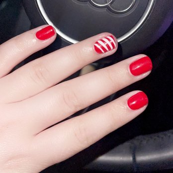 Nail 45 - Holidays Nails by Holly - Nail Salons Near Me - Los Angeles, California