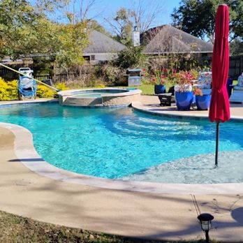 Achtwoo Pools - Clean pool - Pool Cleaners Near Me - Orange, Texas