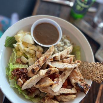 The Robinson Ale House - Grilled Chicken salad - Pubs Near Me - Long Branch, New Jersey