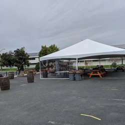 Outdoor dining, El Chino Grande