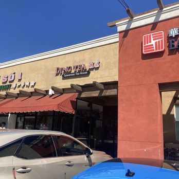 Ding Tea - Outside - Coffee & Tea Near Me - Los Angeles, California