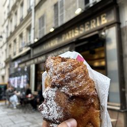 Saveurs de Pains Vennoiserie - Almond croissant