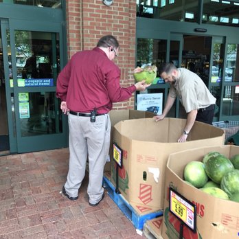 Harris Teeter - I wonder how long that rotten watermelon has been sitting in that box before it was discovered... - Grocery Near Me - Charlotte, North Carolina Harris Teeter - I wonder how long that rotten watermelon has been sitting in that box before it was discovered... - Grocery Near Me - Charlotte, North Carolina