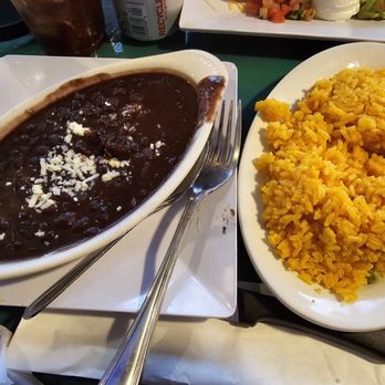 El Chingon Tex-Mex Mexican Restaurant - Side of rice and beans - Tex-Mex Near Me - Union, New Jersey