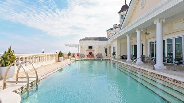 Global Vacation Rentals by null