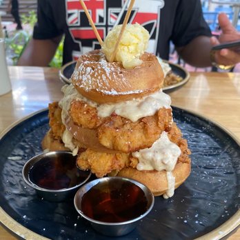 Down the Hatch Maui - Chicken & Waffles - Seafood Near Me - Lahaina, Hawaii