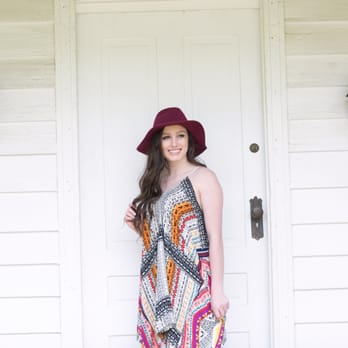 Classic Trendz Boutique - Our Spring outdoor photoshoot for the website! - Women's Clothing Near Me - Redding, California
