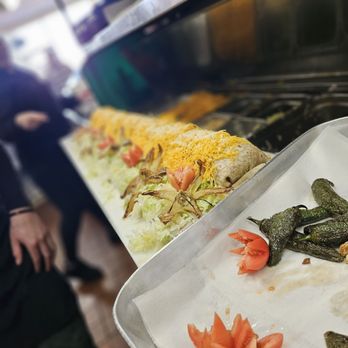 Jilberto's Mexican Food - Monster burrito 3 1/2 foot long Fantástico.... ((ALGO PARA EVENTOS )) Muy rico ..por cierto??? - Mexican Near Me - Escondido, California Jilberto's Mexican Food - Monster burrito 3 1/2 foot long Fantástico.... ((ALGO PARA EVENTOS )) Muy rico ..por cierto??? - Mexican Near Me - Escondido, California