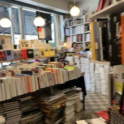Ofr. Librairie,Galerie