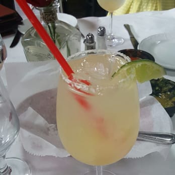 El Barzon - Margarita Classico. Yaaaassss!!! - Italian Near Me - Detroit, Michigan