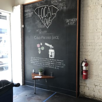 Beech - Decor - Juice Bars & Smoothies Near Me - Charleston, South Carolina