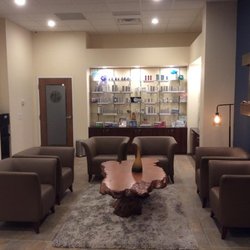 Hand & Stone Massage and Facial Spa Chicago Lakeview