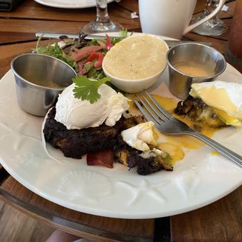 Marker 39 Floribbean Cuisine - Crab cake Benedict - Caribbean Near Me - Safety Harbor, Florida Marker 39 Floribbean Cuisine - Crab cake Benedict - Caribbean Near Me - Safety Harbor, Florida
