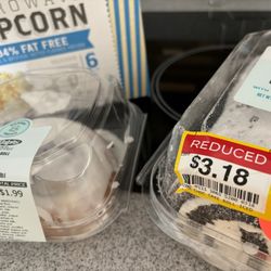 Ralphs - 11/9/24. Viddles for our quick Veterans wknd pause. Chocolate roll awful. Everything else, decent.